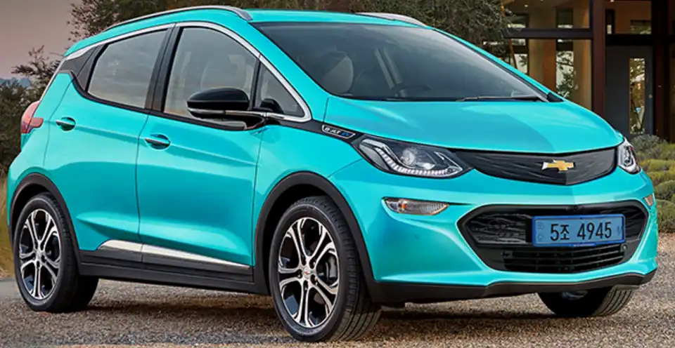 쉐보레 bolt ev 이비자 블루(GHC) 색상 차량 이미지